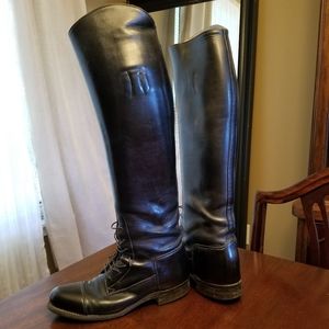 Dehner's leather tall boots